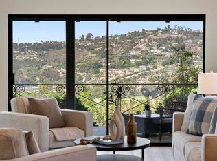 2454 Torrejon Pl, Carlsbad, CA 92009