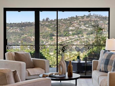 2454 Torrejon Pl, Carlsbad, CA, 92009