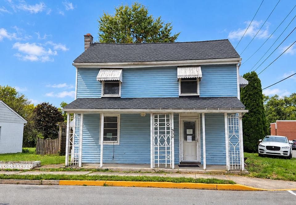 1st image of 332 N 2nd St