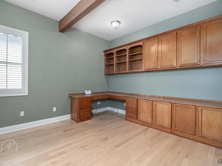 2722 Oakley St — Photo 19