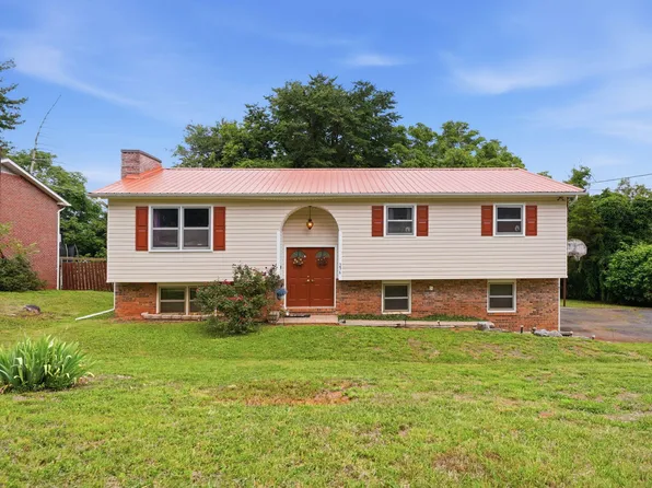 236 Royal Dr, Kingsport, TN 37663
