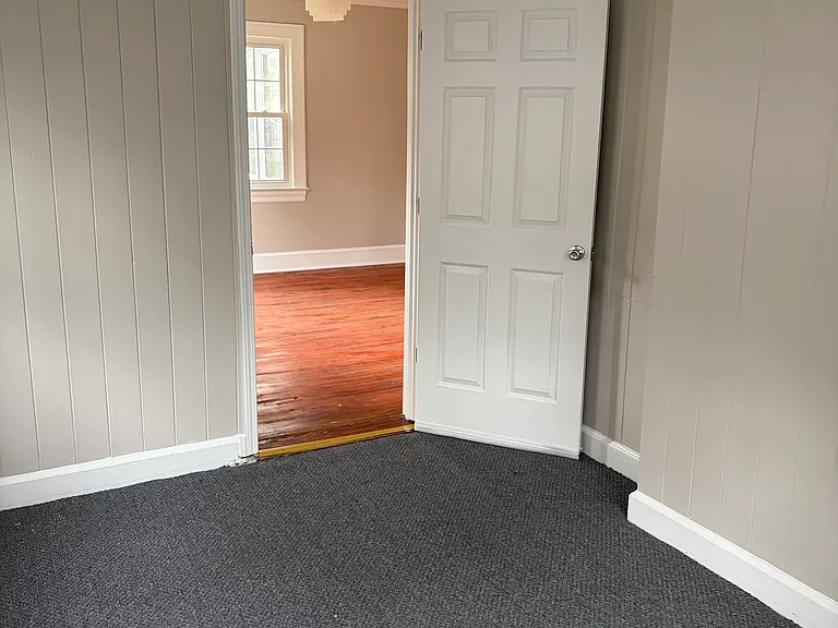 122 W Burkhead St — Photo 10
