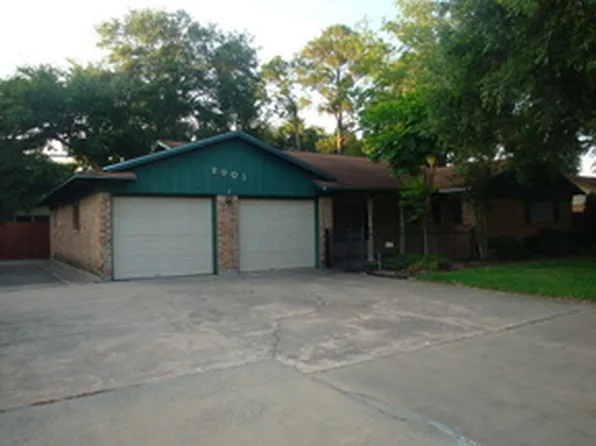 2901 Encino Ave, Bay City, TX 77414
