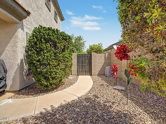 4th image of 8433 E PERALTA Avenue