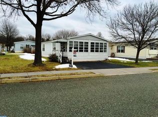 678 Butternut Ct, Red Hill, PA 18076