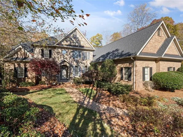 130 Windham Farm Ln, Lewisville, NC 27023