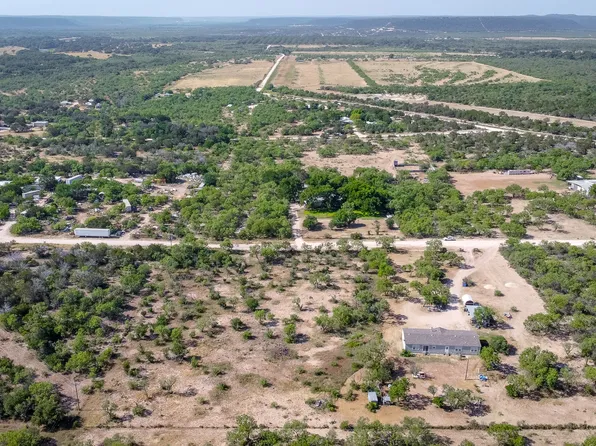 266 N Mountain View Rd, Junction, TX 76849