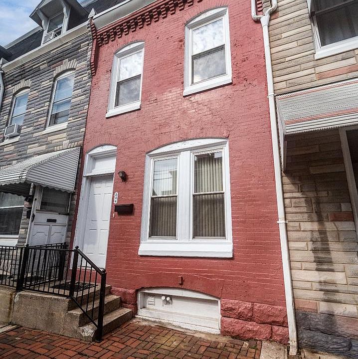 1st image of 844 Church St