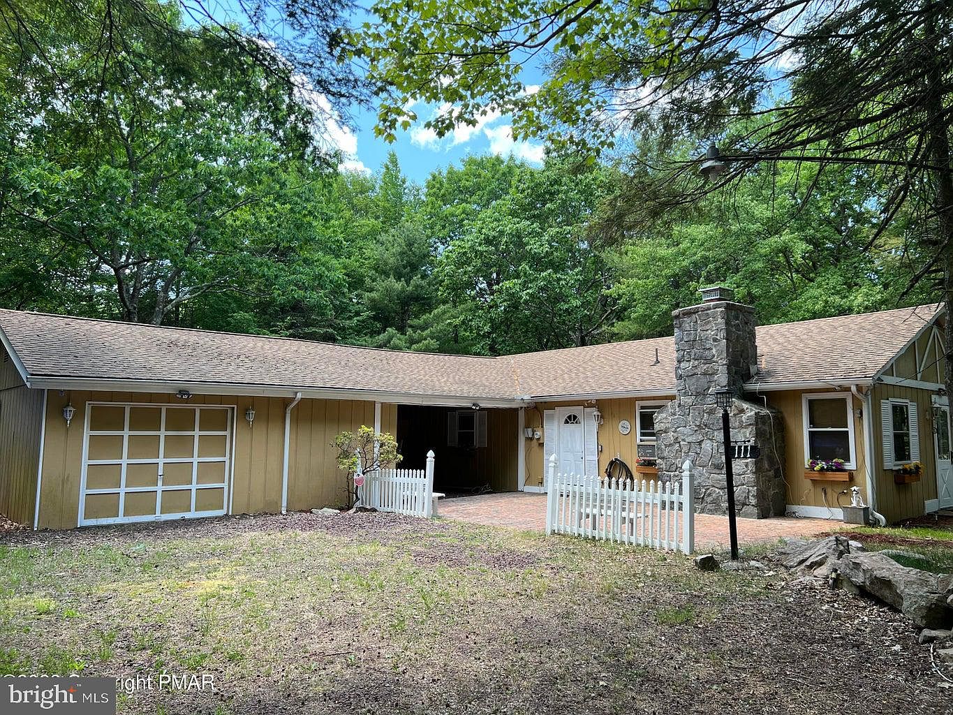 111 Split Rock Rd, Lake Harmony, PA 18624 Zillow