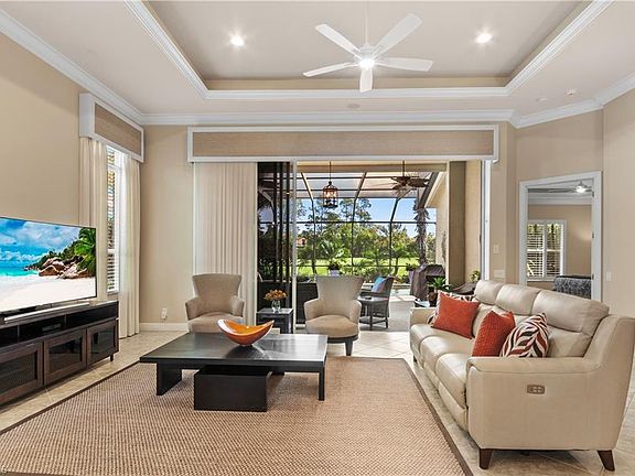 4th image of 28672 Pienza CT