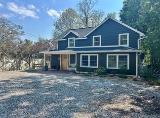 299 Baxtertown Rd, Fishkill, NY 12524