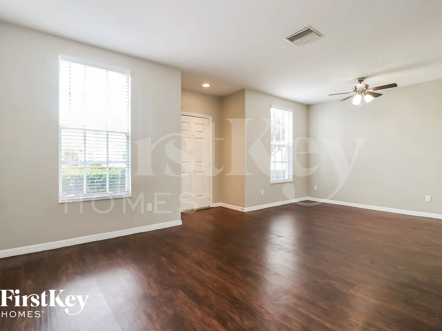 3 bed, 2.5 bath, 1460 sqft, $2,150 — Photo 3