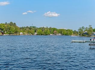 10 Hamilton Dr, Holland, MA 01521