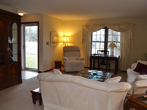 3rd image of 1844 Nanticoke Dr