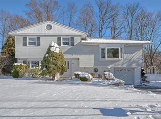 107 Parkview Road, Elmsford, NY 10523