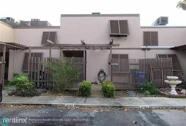 1st image of 12252 NW 11th St
