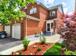 296 Pressed Brick Dr, Brampton, ON L6V4L4