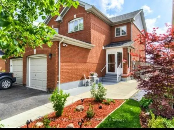 296 Pressed Brick Dr, Brampton, ON L6V 4L4