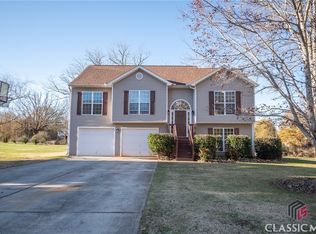 2910 Cavern Trl, Statham, GA 30666