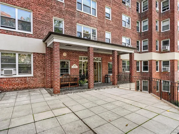 280 Collins Avenue #1A, Mount Vernon, NY 10552