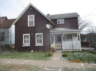 52 S Pearl St, Malone, NY 12953