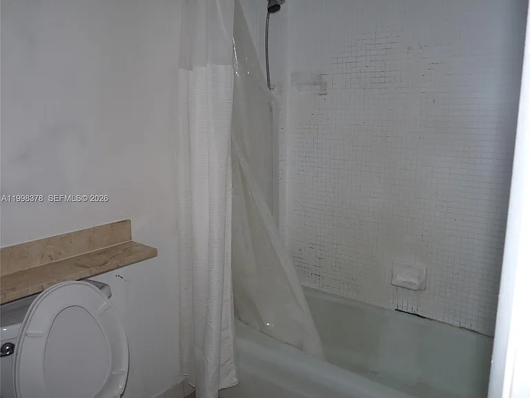 14525 N Kendall Dr #102J — Photo 8