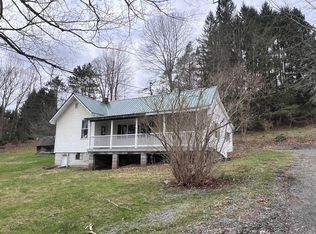 5151 Hutton Rd, Oakland, MD 21550