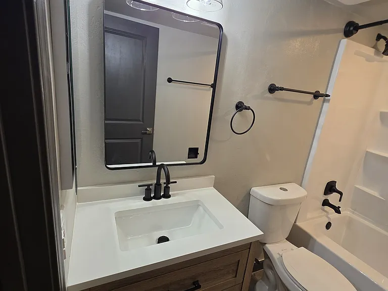3046 E Marconi Ave #204 — Photo 19