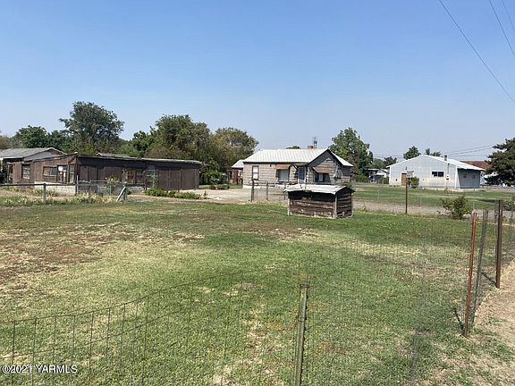 View all 3 buildings