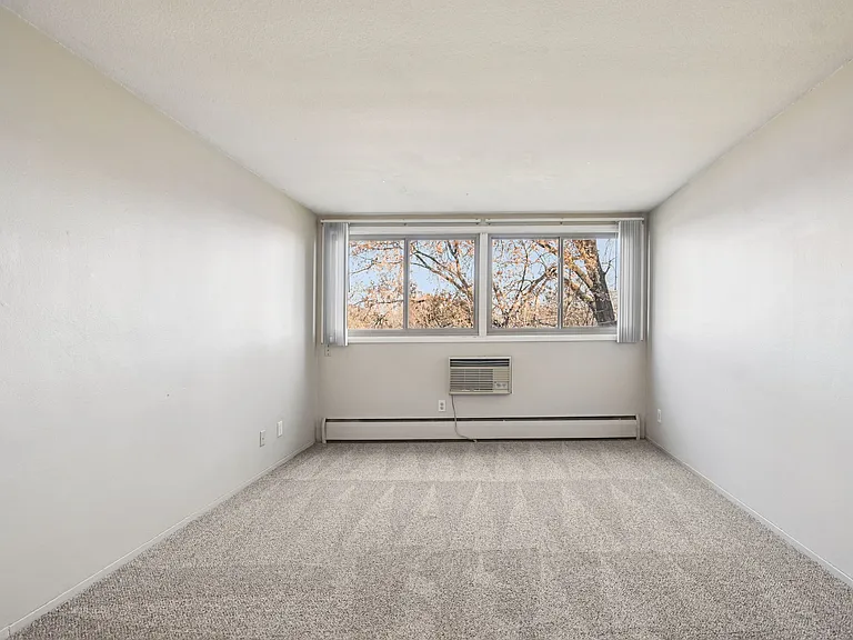Southdale Parc — Photo 27