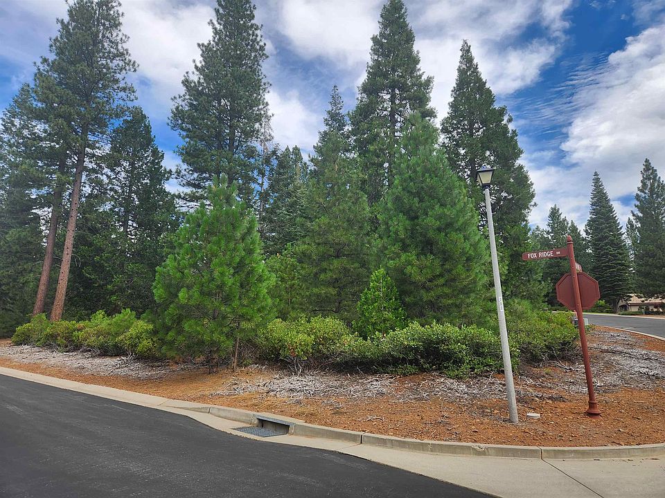 1st image of 190 Fox Pine Dr