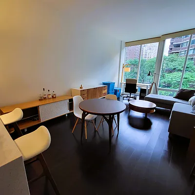 Sold by AZ REALTY NYC LLC | media 4
