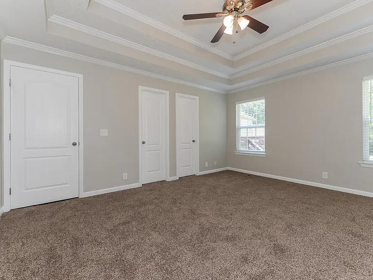 2816 Windcrest Trl — Photo 7