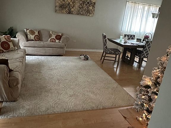 2nd image of 18555 Olde Farm Rd