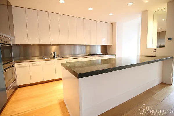 Rented by City Connections Realty | media 13