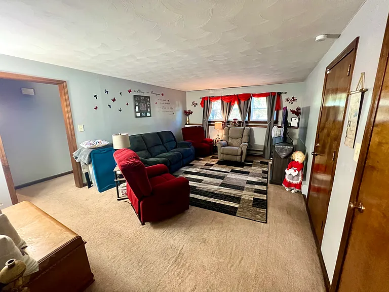129 Wedgewood Dr #2 — Photo 14