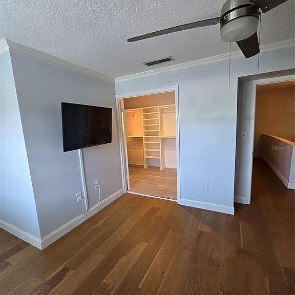 612 E Church St — Photo 17