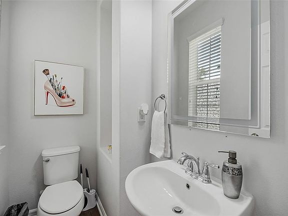 4th image of 2569 FOLIO WAY