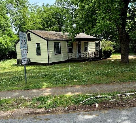 2nd image of 3016 Holmes Ave NW