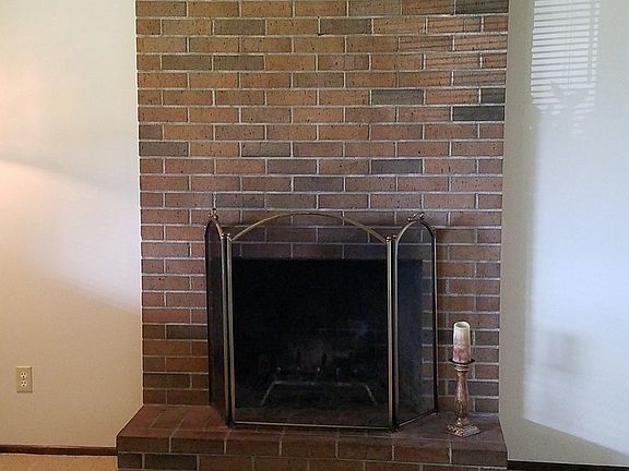 5th image of 10405 NE 90th Ave