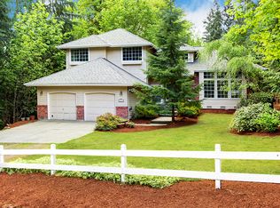 19611 NE 194th St, Woodinville, WA 98077