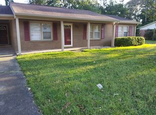 107 Princeton Rd, Warner Robins, GA 31093