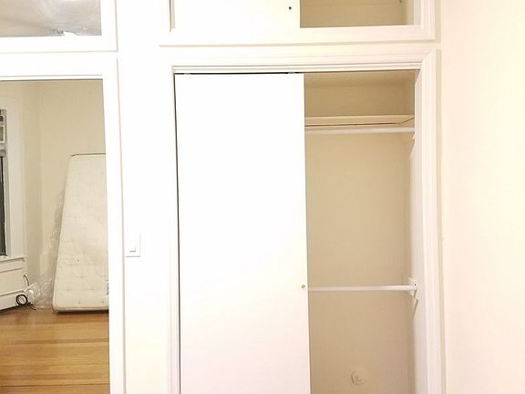 5th image of 3007 30th Ave APT 6