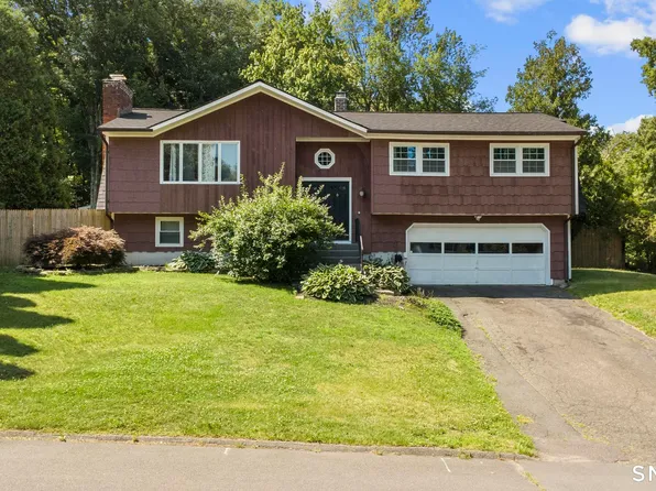 15 Inwood Drive, Naugatuck, CT 06770