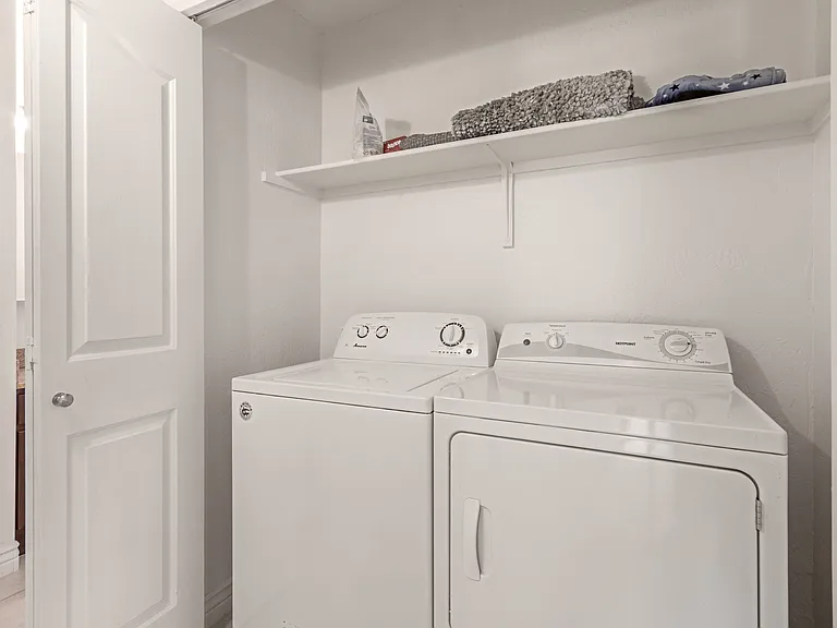 14145 N 92nd St #1024 — Photo 20