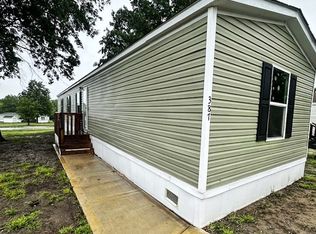 387 Oil Ln, Belton, MO 64012