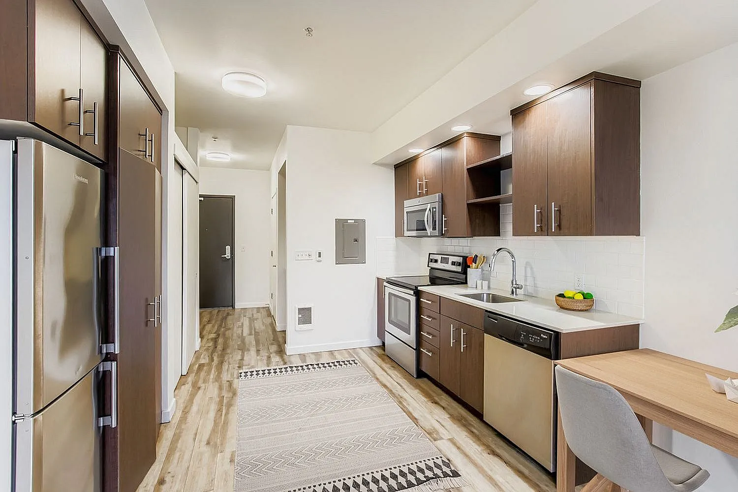East 12 Lofts — Photo 2