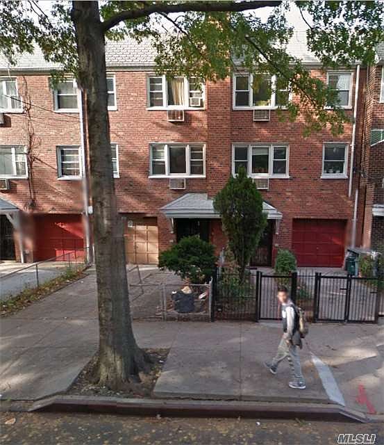 1st image of 9027 48th Ave