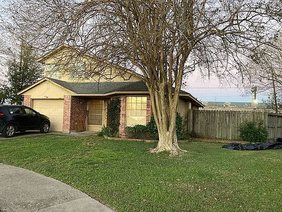 3rd image of 3502 Tower Hill Ln