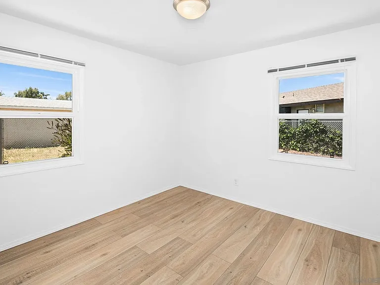 620 Minot Ave — Photo 21